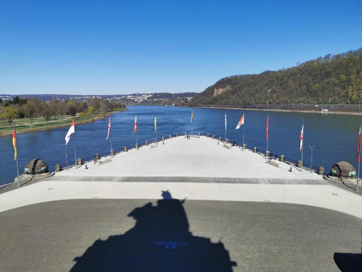 ヴァルデッシュAuszeit Rhein-Moselアパートメント エクステリア 写真