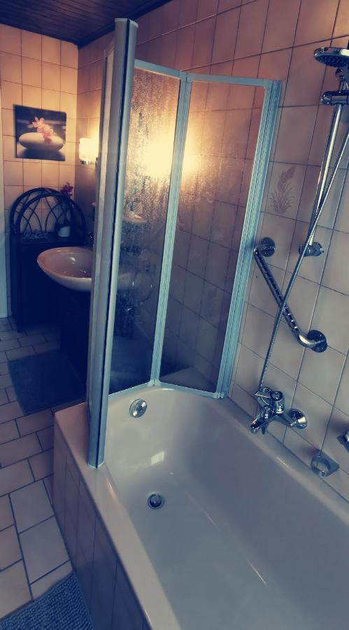ヴァルデッシュAuszeit Rhein-Moselアパートメント エクステリア 写真